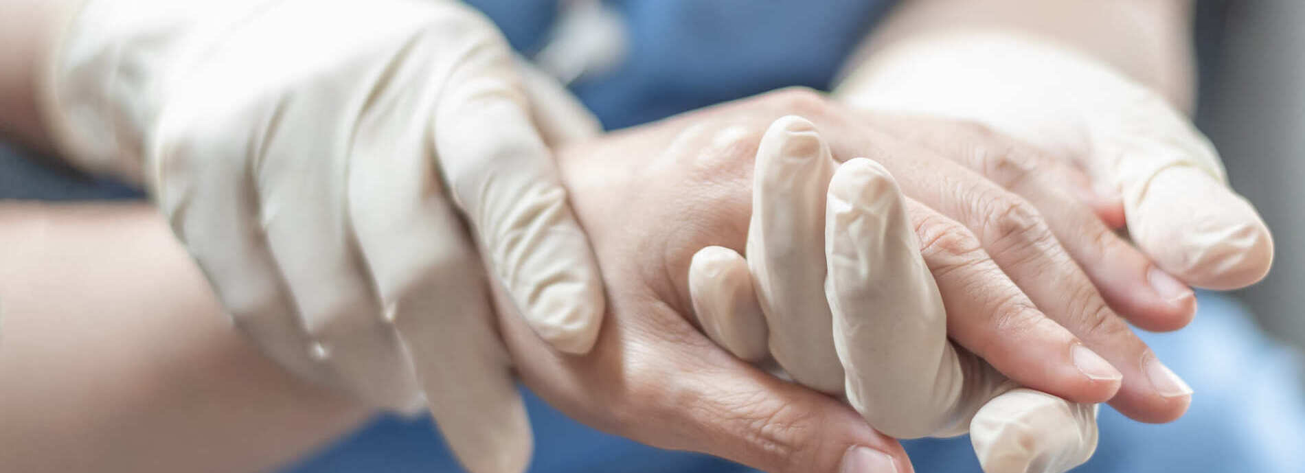 Traiter un kyste mucoïde du doigt - Dr Thong - chirurgien de la main à